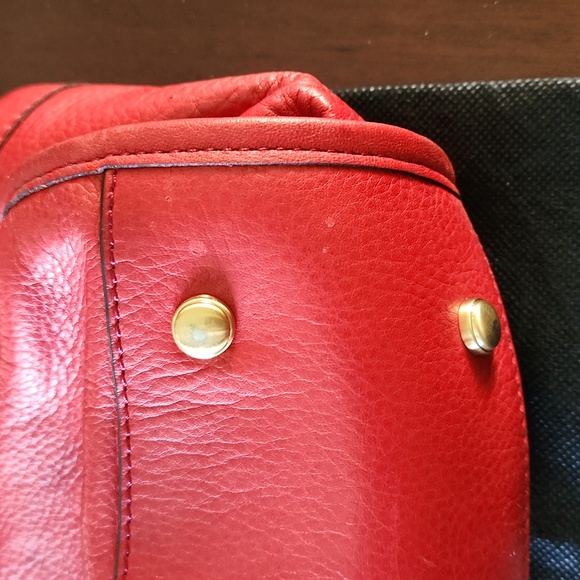 B. Makowsky Red Leather Handbag and Wallet - Picture 10 of 12